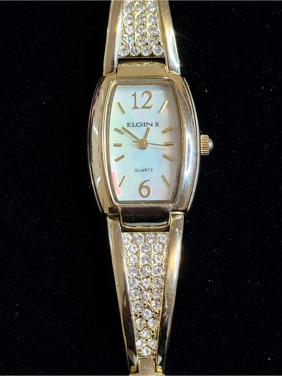 Elgin II Women\'s Gold-Tone Crystal Accent Bracelet Watch main image 4